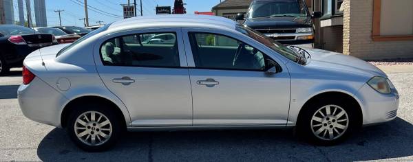 2010 Chevrolet Cobalt/Dependable/GREAT MPG - - by for sale in Springfield, MO – photo 2