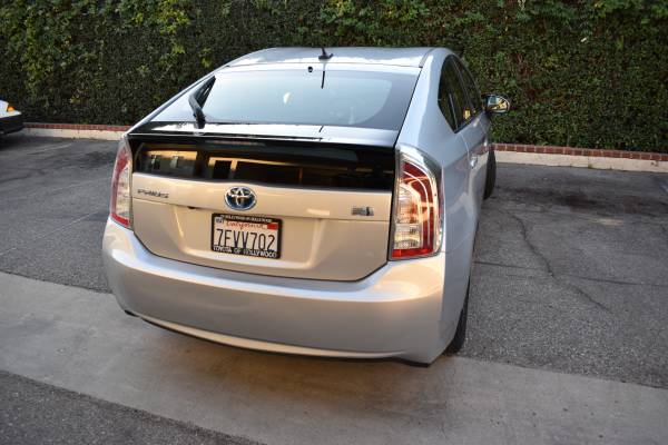 TOYOTA PRIUS THREE 2014 - cars & trucks - by owner - vehicle... for sale in Torrance, CA – photo 9