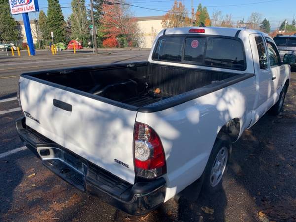 2015 Toyota Tacoma 2WD Access Cab I4 AT - cars & trucks - by dealer... for sale in Portland, OR – photo 9