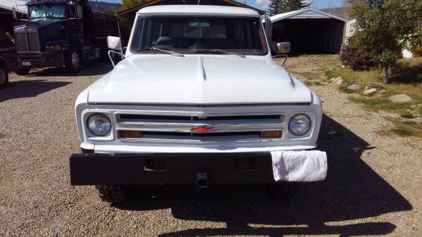 1967 Chevy Suburban 4x4 3 Door for sale in Granby, WY – photo 5