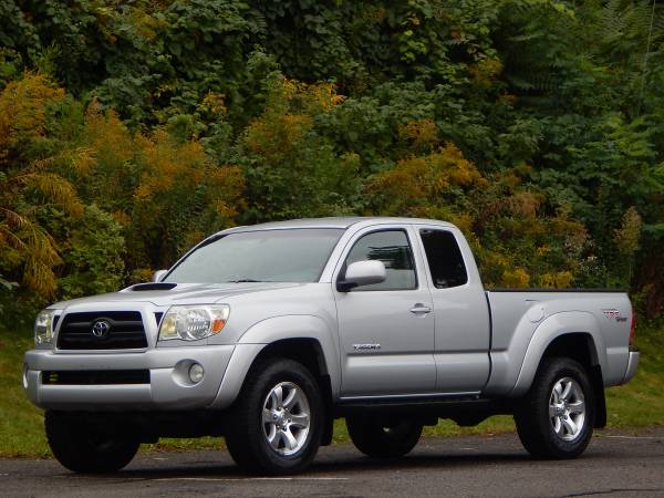 2005 TOYOTA TACOMA TRD SR5 **RELIABLE SHAP TRUCK** for sale in binghamton, NY – photo 3