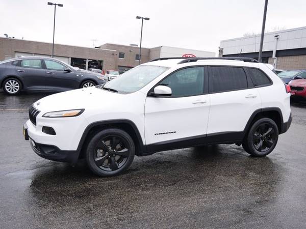2016 Jeep Cherokee Altitude - - by dealer - vehicle for sale in Bloomington, MN – photo 6
