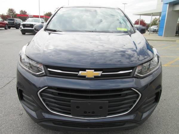 2019 Chevy Chevrolet Trax LS suv Storm Blue Metallic - cars & trucks... for sale in Bentonville, AR – photo 3