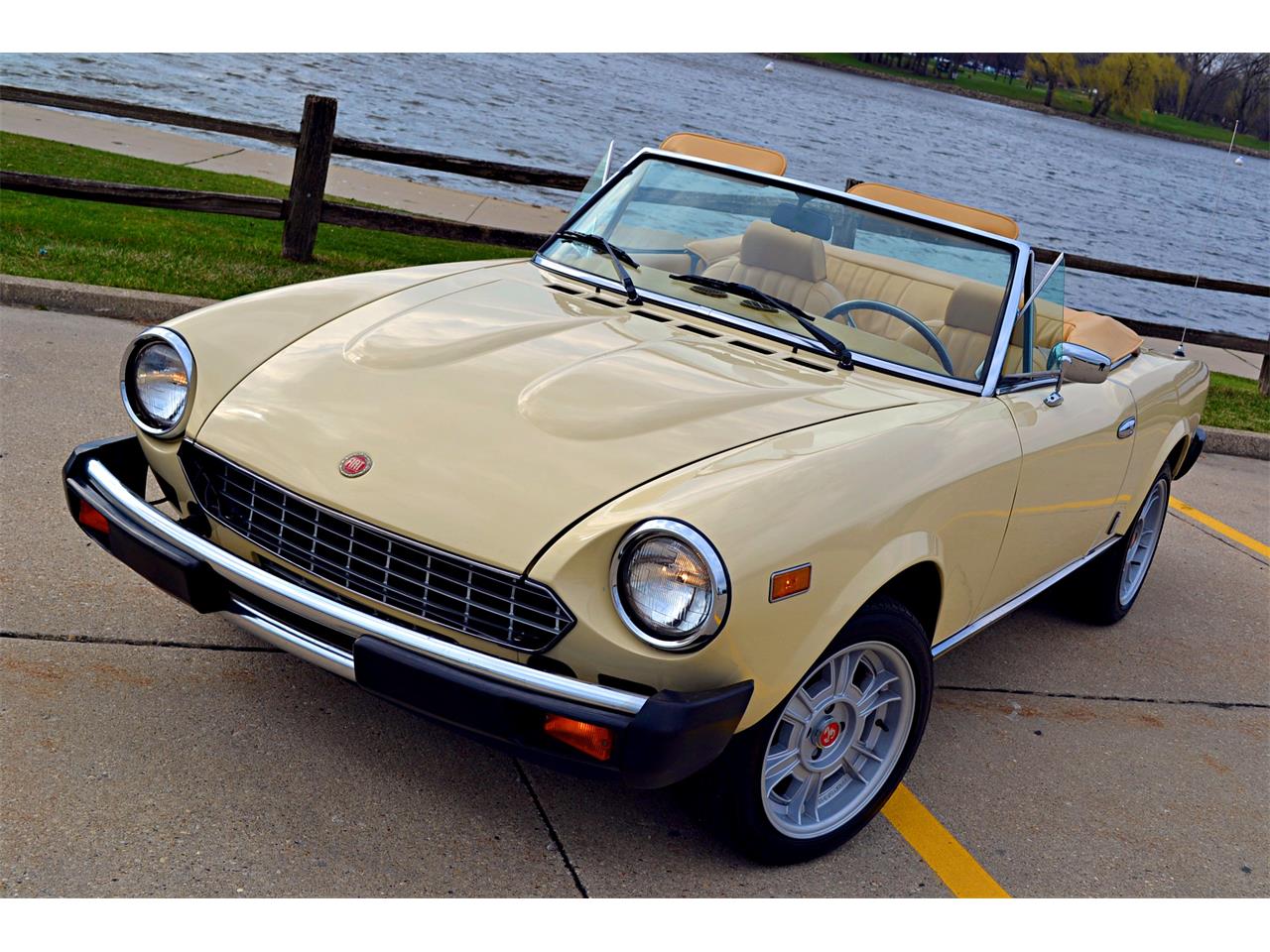 1980 Fiat 124 for sale in Rolling Meadows, IL – photo 12
