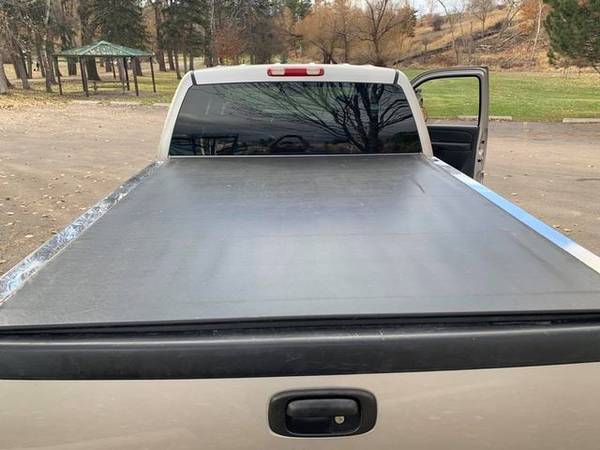 2005 GMC Sierra 2500 HD Crew Cab - Financing Available! - cars &... for sale in Kalispell, MT – photo 13