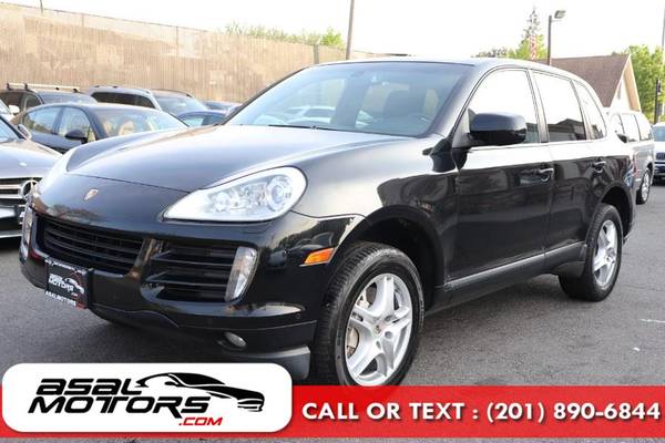 Black 2010 Porsche Cayenne TRIM 85, 672 miles - North Jersey - cars for sale in East Rutherford, NJ – photo 4
