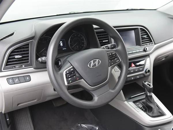 2018 Hyundai Elantra SEL Sedan 4D sedan SILVER - FINANCE ONLINE for sale in Las Vegas, NV – photo 2