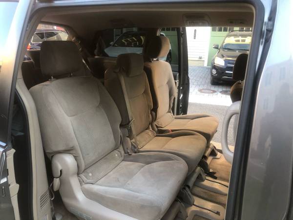 05 Toyota Sienna LE - cars & trucks - by owner - vehicle automotive... for sale in Alexandria, District Of Columbia – photo 12