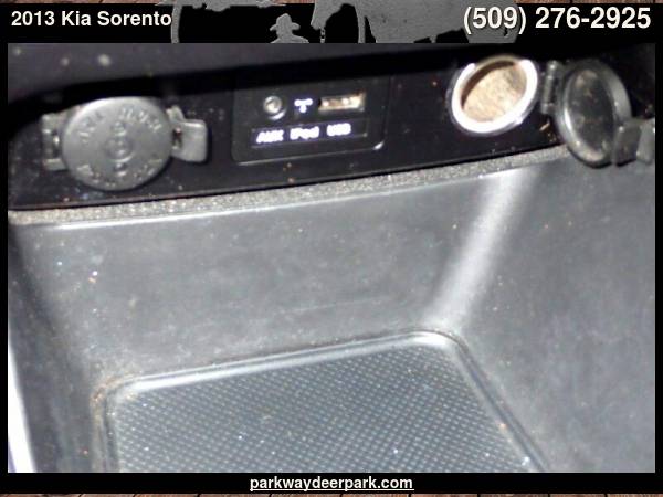 2013 Kia Sorento LX V6 4WD - - by dealer - vehicle for sale in Deer Park, WA – photo 19