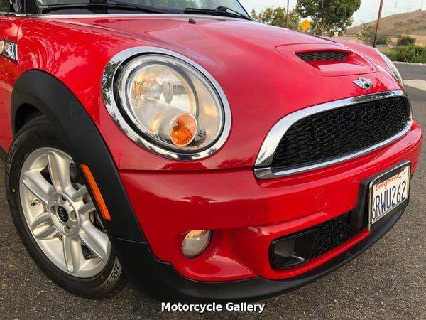 2011 MINI Cooper S Model 6-Speed Automatic - Excellent Condition! for sale in Oceanside, CA – photo 19