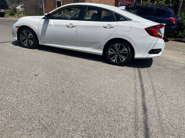 2017 Honda Civic EX SunRoof AT AC All power White MD Inspected only for sale in Temple Hills, District Of Columbia – photo 10