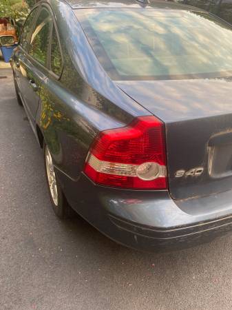 Volvo 2006 - S40 good condition - cars & trucks - by owner - vehicle... for sale in Vienna, District Of Columbia – photo 8