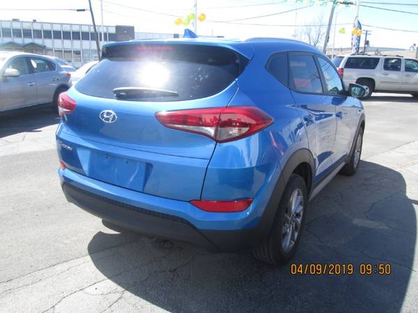 2018 Hyundai Tucson SEL Plus - Guaranteed Credit Approval! for sale in Melrose Park, IL – photo 6