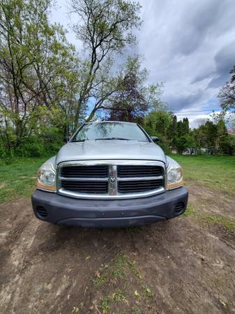 2005 DODGE DURANGO-4WD - 100K - INSPECTED - TURN KEY & GO - cars & for sale in Essex Junction, VT – photo 7