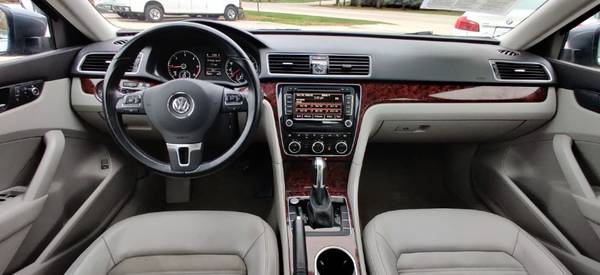 2013 Volkswagen Passat 4dr Sdn 2.0L DSG TDI SEL Premium - cars &... for sale in Oconomowoc, WI – photo 12