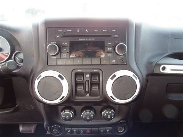 2014 Jeep Wrangler Unlimited Polar Edition for sale in Downey, CA – photo 21