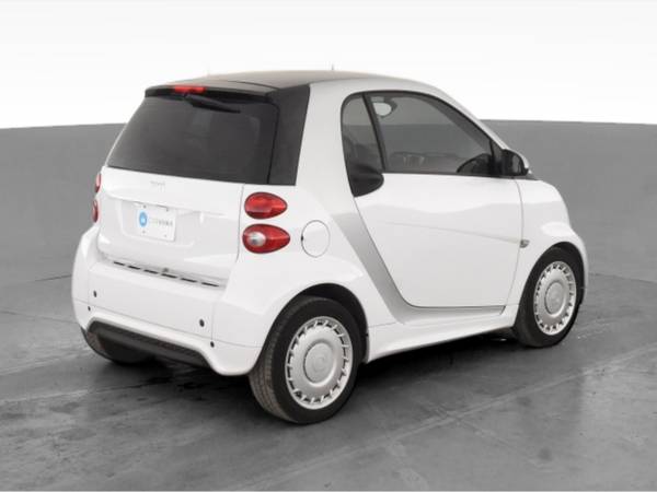 2015 smart fortwo Passion Hatchback Coupe 2D coupe White - FINANCE -... for sale in Valhalla, NY – photo 11