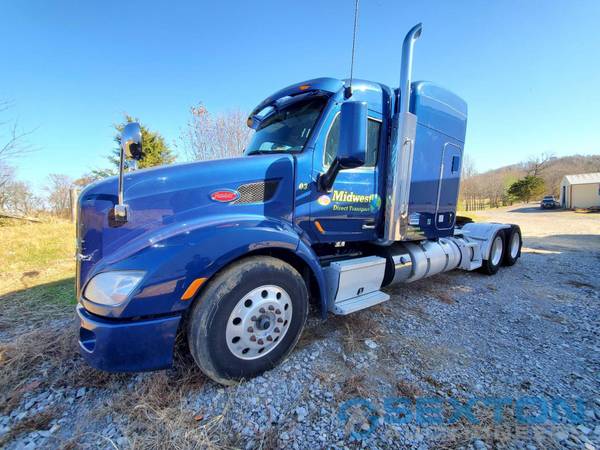 2014 Peterbilt 579 - cars & trucks - by owner - vehicle automotive... for sale in Cape Girardeau, MO – photo 2
