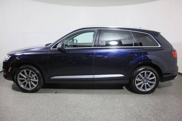 2017 Audi Q7, Ink Blue Metallic - cars & trucks - by dealer -... for sale in Wall, NJ – photo 2