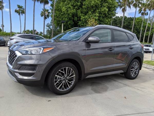 2020 Hyundai Tucson Magnetic Force Metallic Great Deal! - cars & for sale in Naples, FL – photo 7