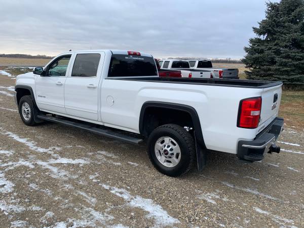2015 GMC 2500hd crew LONG - cars & trucks - by dealer - vehicle... for sale in Cavalier, ND – photo 3