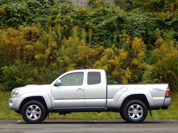 2005 TOYOTA TACOMA TRD SR5 **RELIABLE SHAP TRUCK** for sale in binghamton, NY – photo 4