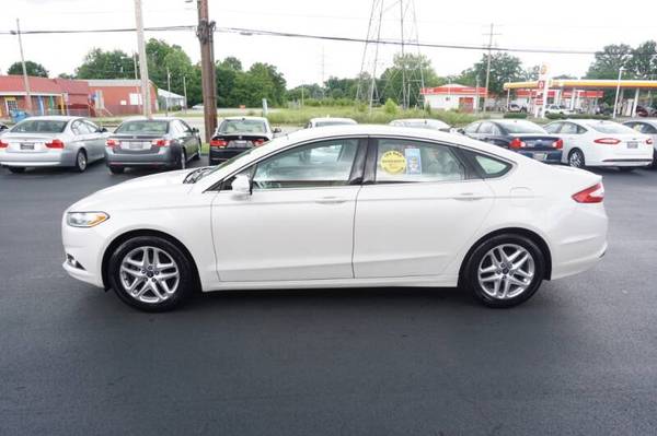 2013 FORD FUSION SE ** LEATHER * WARRANTY * LIKE NEW ** - cars &... for sale in Louisville, KY – photo 4