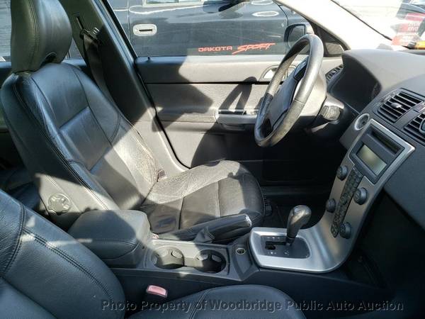 2007 *Volvo* *S40* *T5* Silver - cars & trucks - by dealer - vehicle... for sale in Woodbridge, District Of Columbia – photo 9