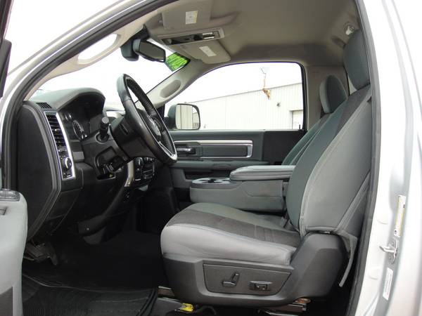 2014 RAM 1500 Big Horn - - by dealer - vehicle for sale in Glen Carbon, MO – photo 4