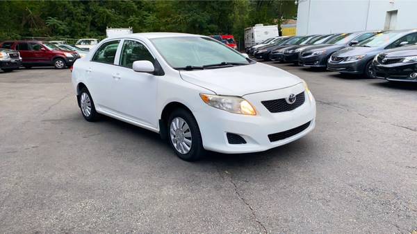 2009 Toyota Corolla LE White - - by dealer - vehicle for sale in Pawtucket, RI – photo 4