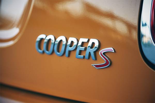 2018 MINI Cooper S - 19,275 miles - cars & trucks - by owner -... for sale in Sarasota, FL – photo 16