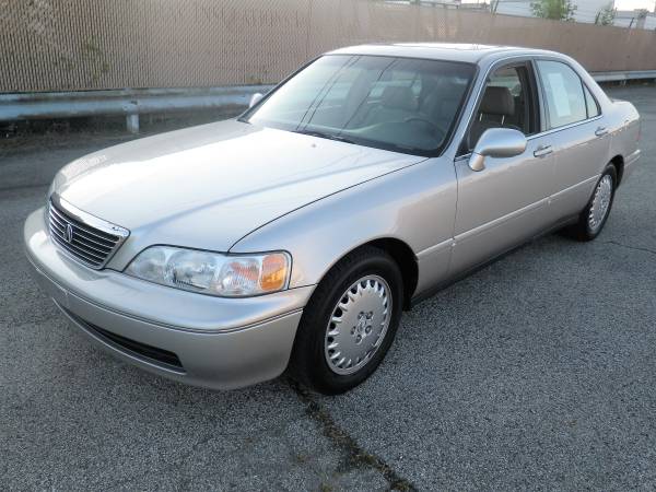 1997 Acura RL 3.5 RL. Guaranteed Credit Approval! for sale in WAUKEGAN, IL – photo 8