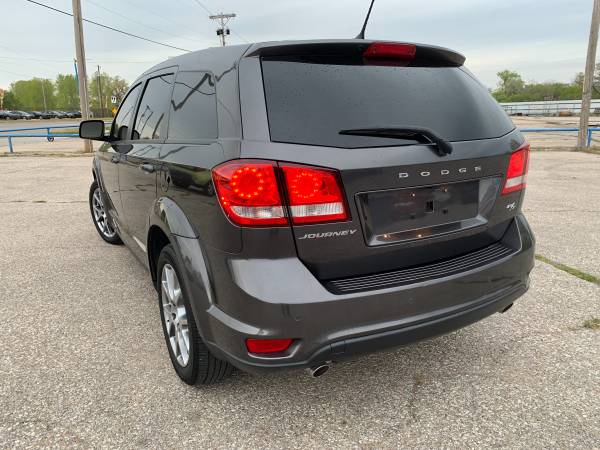 2016 Dodge Journey RT, 3rd row seat, low miles - - by for sale in Wichita, KS – photo 3