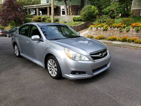 2012 Subaru legacy Awd for sale in Yonkers, NY – photo 2