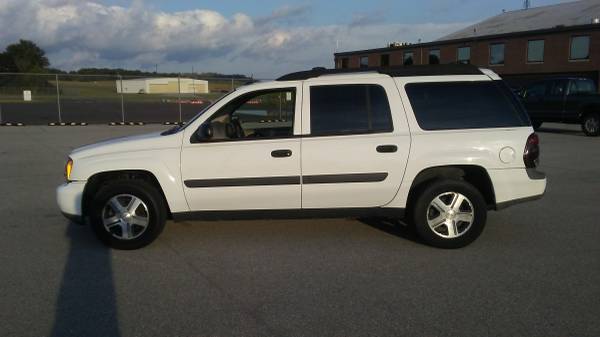 2005 Chevy Trailblazer, Third Row Seats, New Inspection for sale in Thomasville, PA