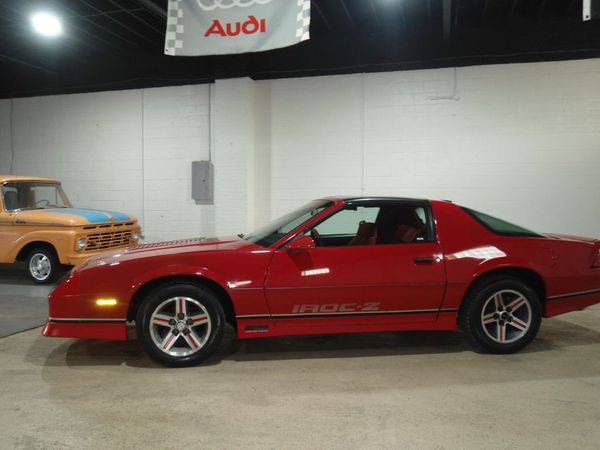 1986 CHEVROLET CAMARO - FINANCING AVAILABLE-Indoor Showroom! for sale in PARMA, OH – photo 3