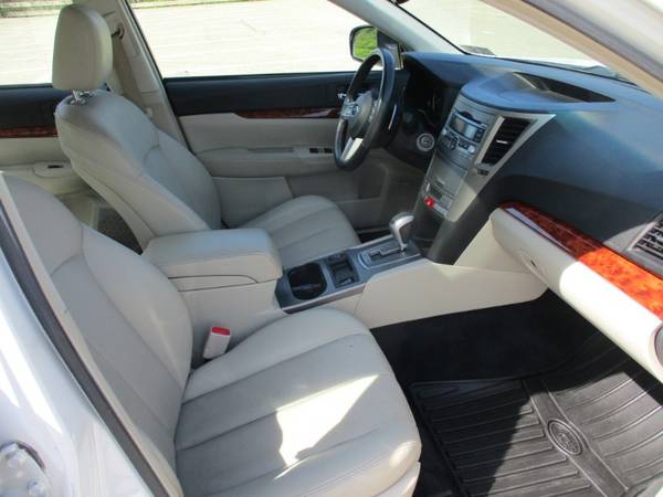 2010 Subaru Legacy 2 5i Limited - - by dealer for sale in Pittsburgh, PA – photo 12