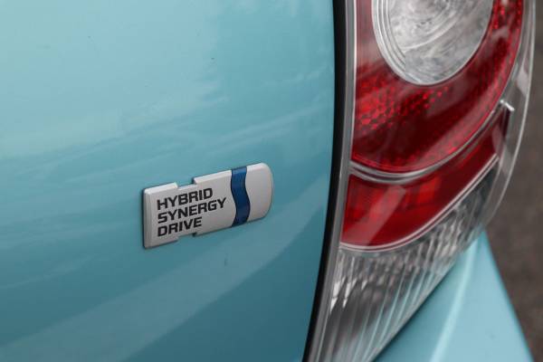 2012 *Toyota* *Prius c* Three JTDKDTB31C1014669 for sale in Bellevue, WA – photo 10