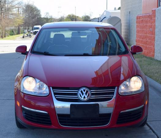 Red 2010 Volkswagen Jetta SE - Black Leather - Moonroof - 5 Speed for sale in Raleigh, NC – photo 24