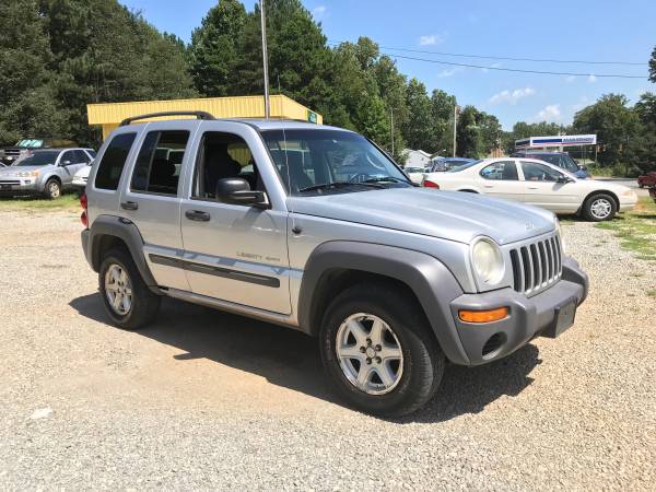 2004 Jeep Liberty - cars & trucks - by owner - vehicle automotive sale for sale in DALLAS, NC – photo 8