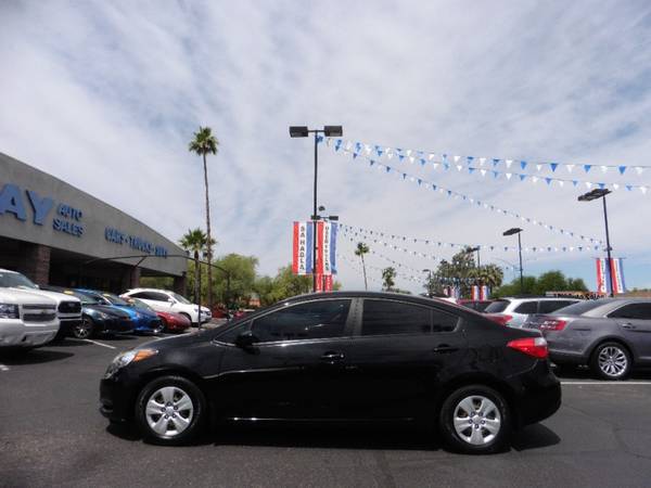 2015 Kia Forte 4dr Sdn Auto LX / CLEAN 1-OWNER CARFAX /... for sale in Tucson, AZ – photo 5