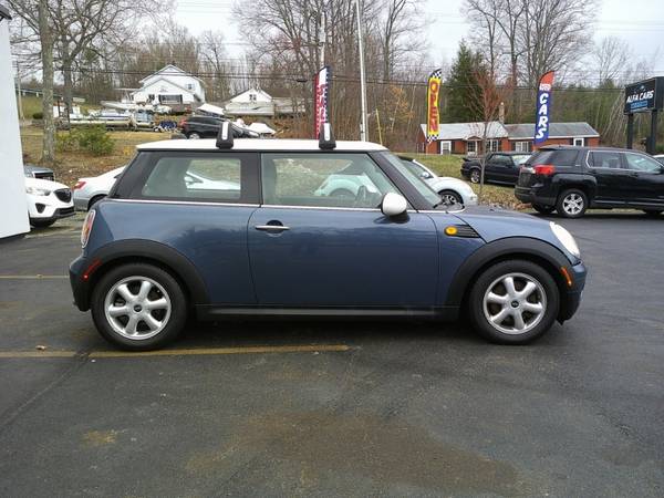 2009 MINI Cooper Hardtop 2dr Cpe INSPECTED - - by for sale in Hooksett, MA – photo 4