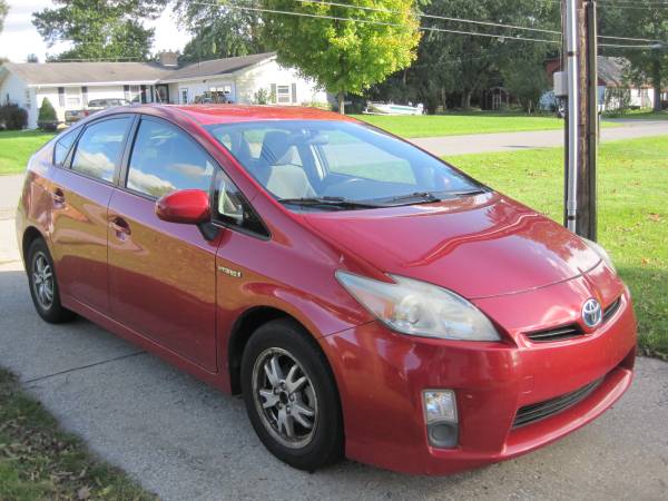 2010 Toyota Prius III Good Condition for sale in Berrien Springs, IN – photo 11