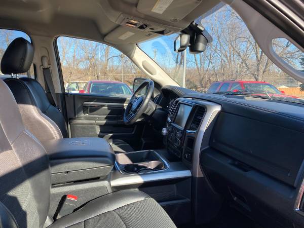 🔥 2016 RAM 1500 HEMI Sport (ONLY 88K MILES) - cars & trucks - by... for sale in Cottage Grove, WI – photo 10