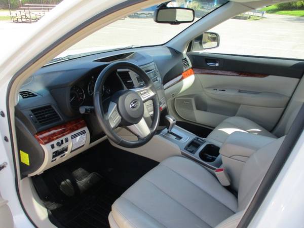 2010 Subaru Legacy 2 5i Limited - - by dealer for sale in Pittsburgh, PA – photo 11