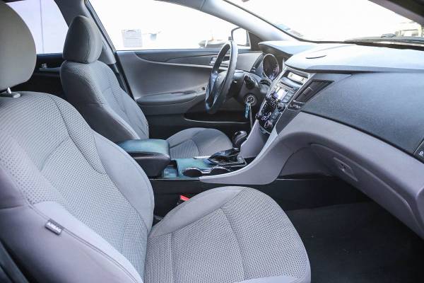 2013 Hyundai Sonata GLS sedan Harbor Gray Metallic for sale in Sacramento , CA – photo 13