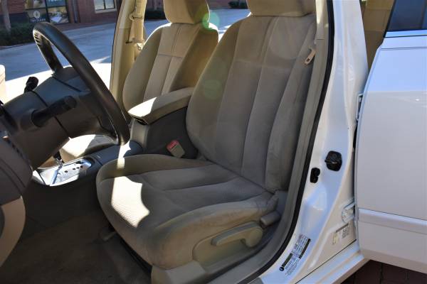2009 Nissan Altima 2.5S Push Button Start Excellent Condition - cars... for sale in Addison, TX – photo 11