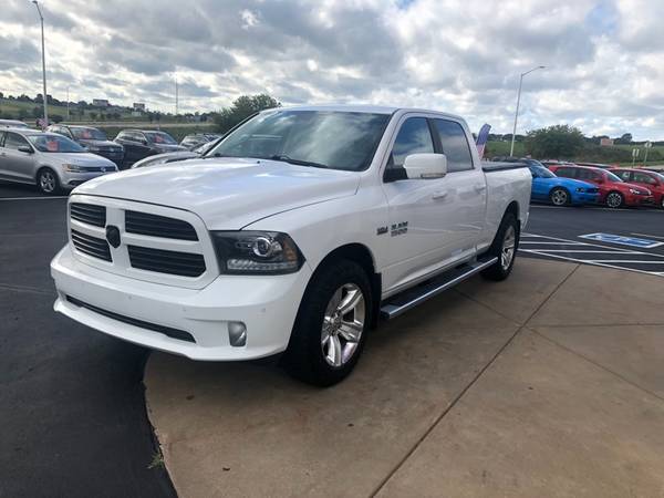 2014 RAM 1500 Sport Crew Cab SWB 4WD for sale in Dodgeville, WI – photo 6