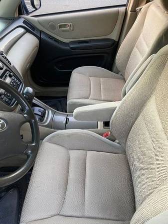 2003 Toyota Highlander - - cars & trucks - by dealer - vehicle... for sale in Fredericksburg, District Of Columbia – photo 8