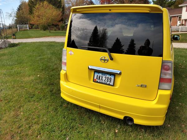 '05 Scion xB - cars & trucks - by owner - vehicle automotive sale for sale in Cedar Falls, IA – photo 3